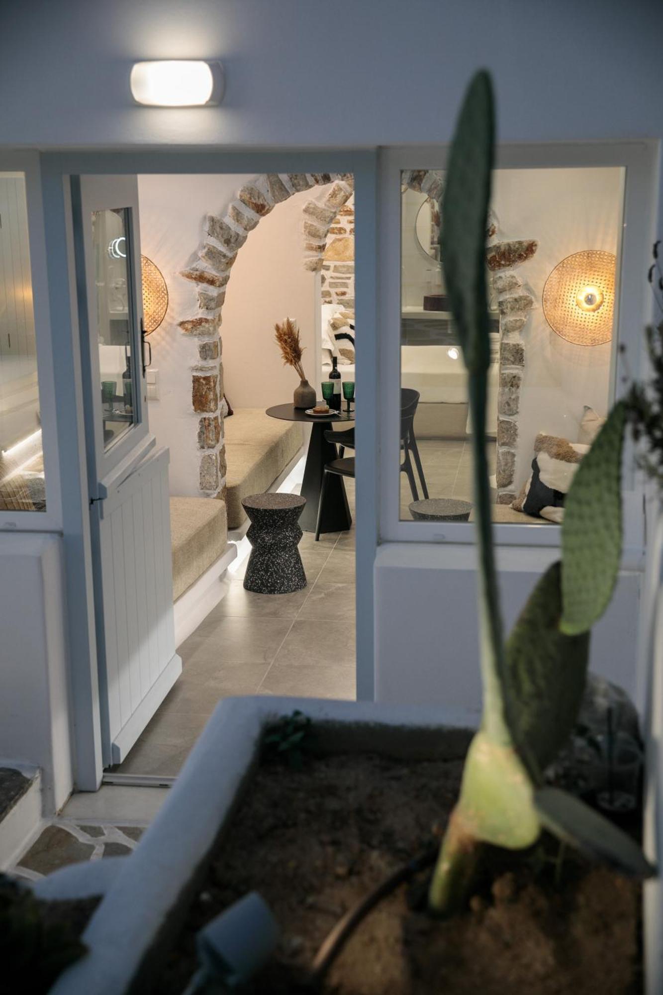 Annio Studios Pláka 外观 照片